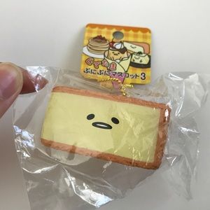 Lazy gudetama cheese squishy